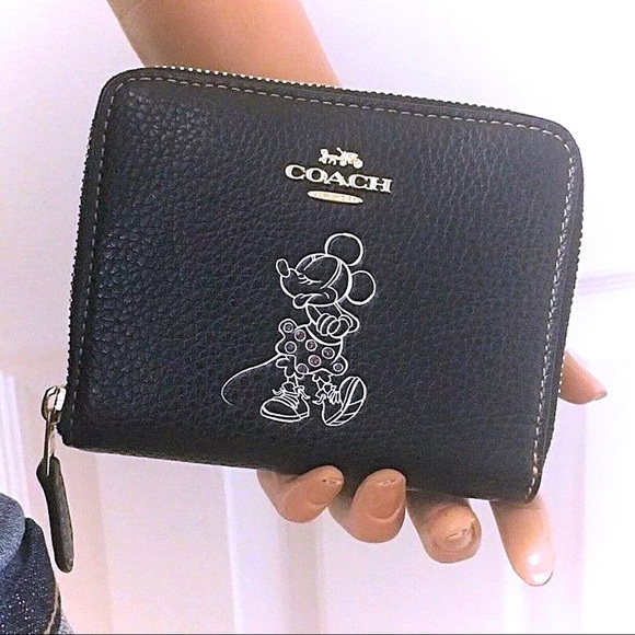 Coach Disney Minnie Mouse Black Wallet NWT - Picture 4 of 8